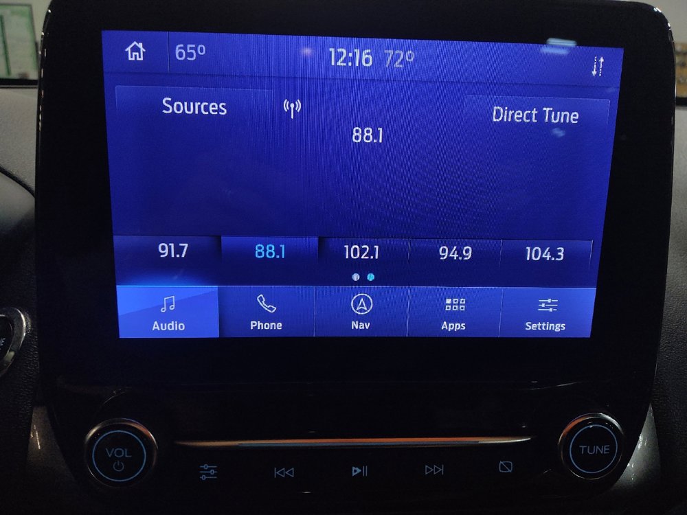 Used 2020 Ford EcoSport SE w/ SE Convenience Package image 25