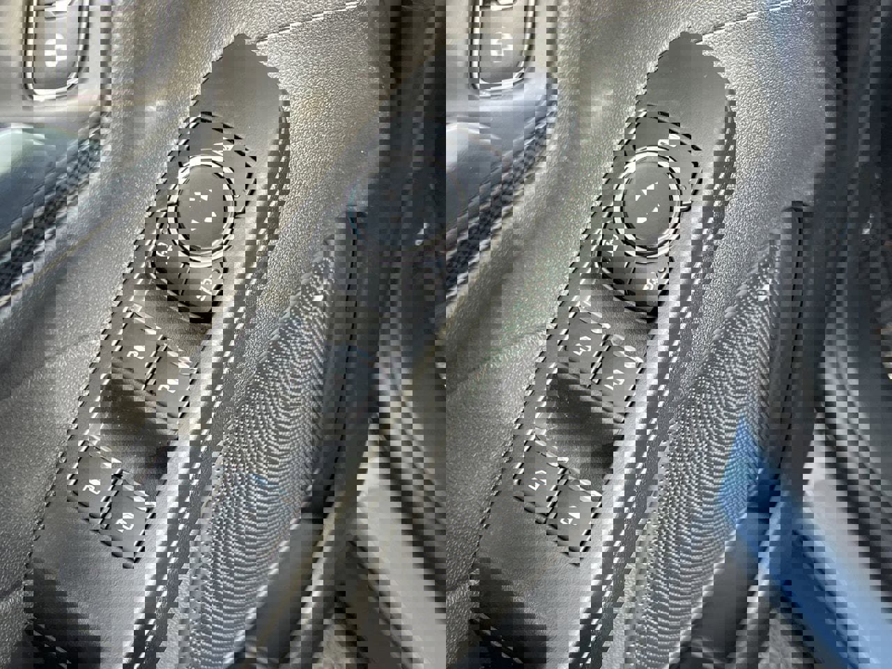 New 2026 Ford Escape ST-Line w/ Tech Pack #1 image 15