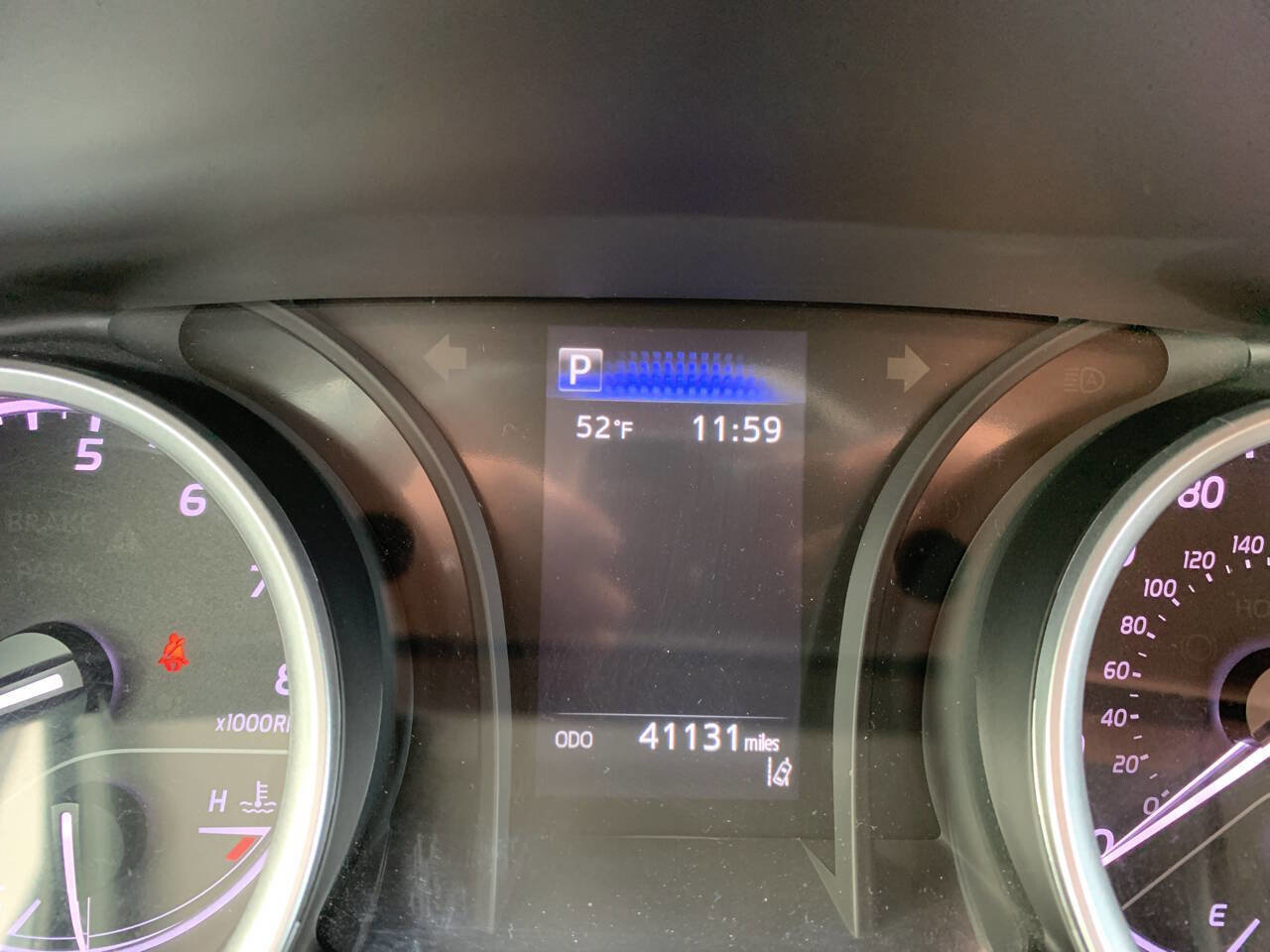 Used 2022 Toyota Camry LE image 8