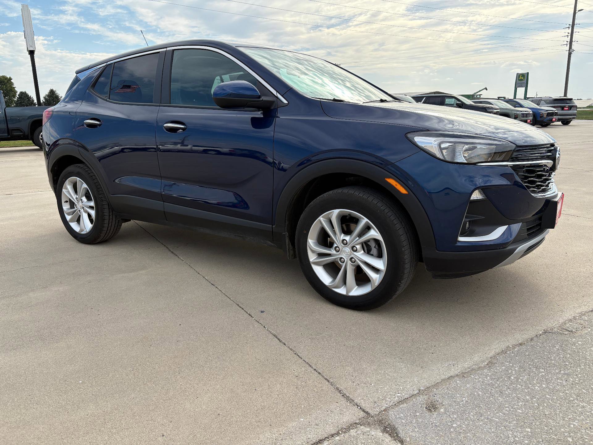 Used 2023 Buick Encore GX Preferred w/ Cold Weather Comfort Package image 8