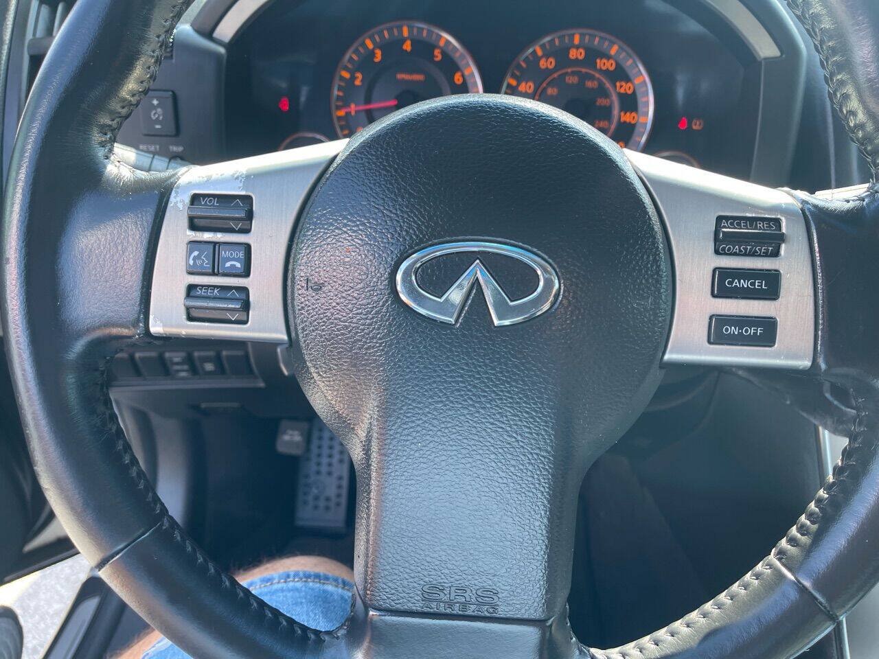 Used 2008 INFINITI FX35 2WD w/ Touring Pkg image 15