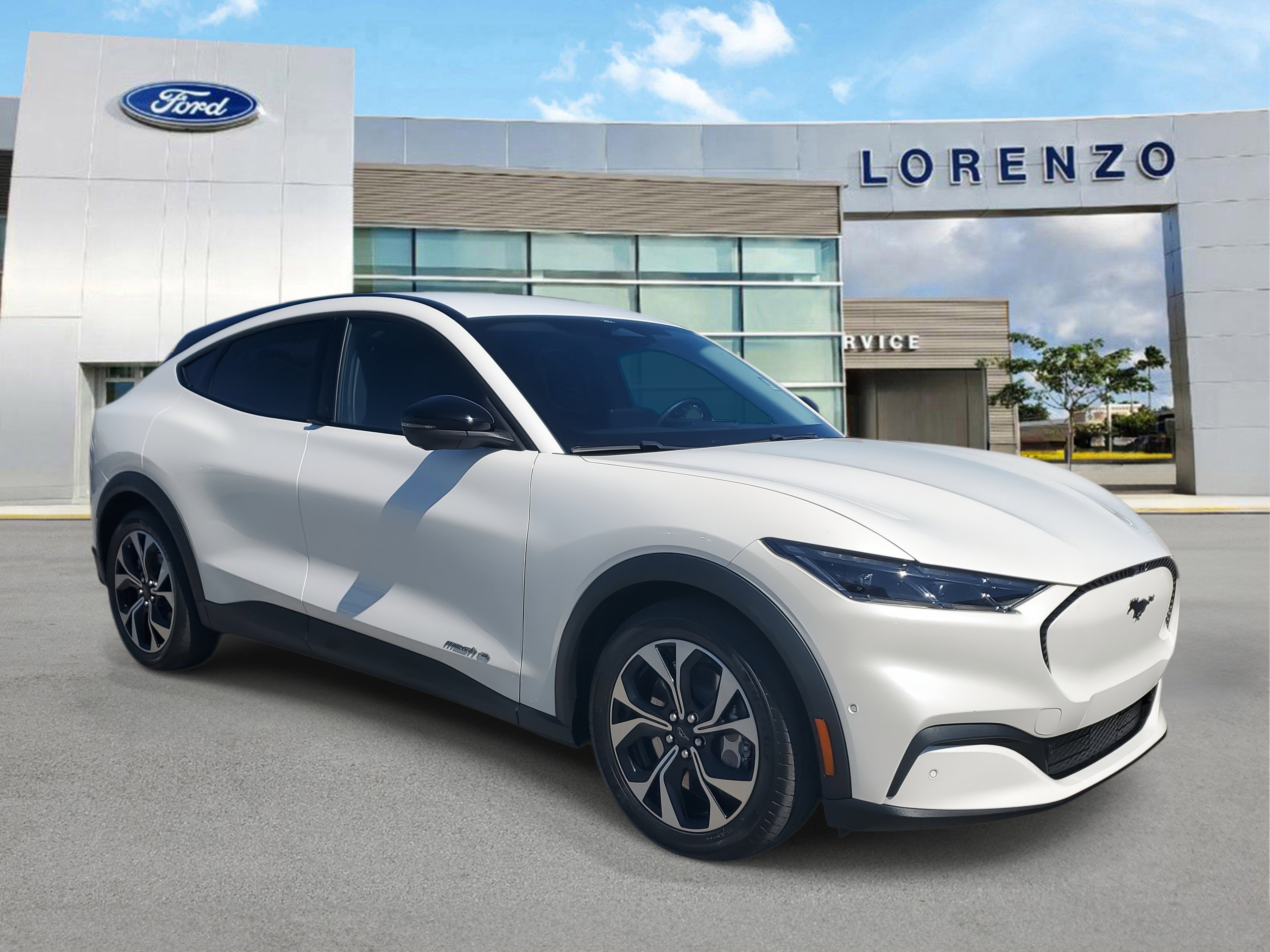 Used 2024 Ford Mustang Mach-E Select w/ Comfort Package Lite image 3