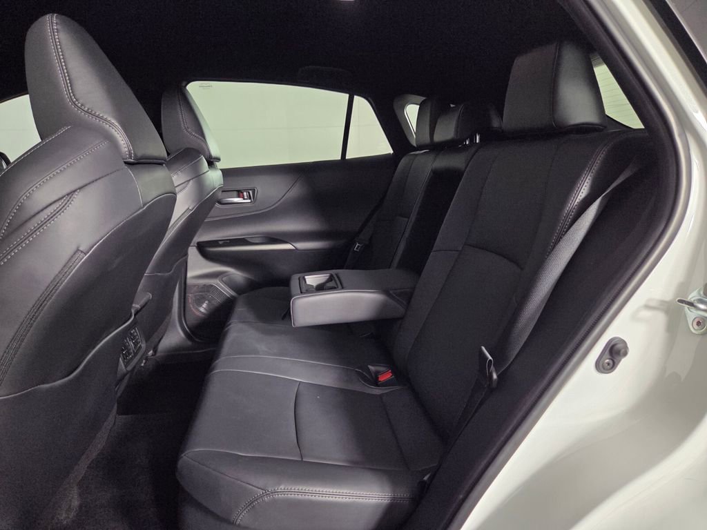 Used 2024 Toyota Venza XLE AWD/4WD image 26