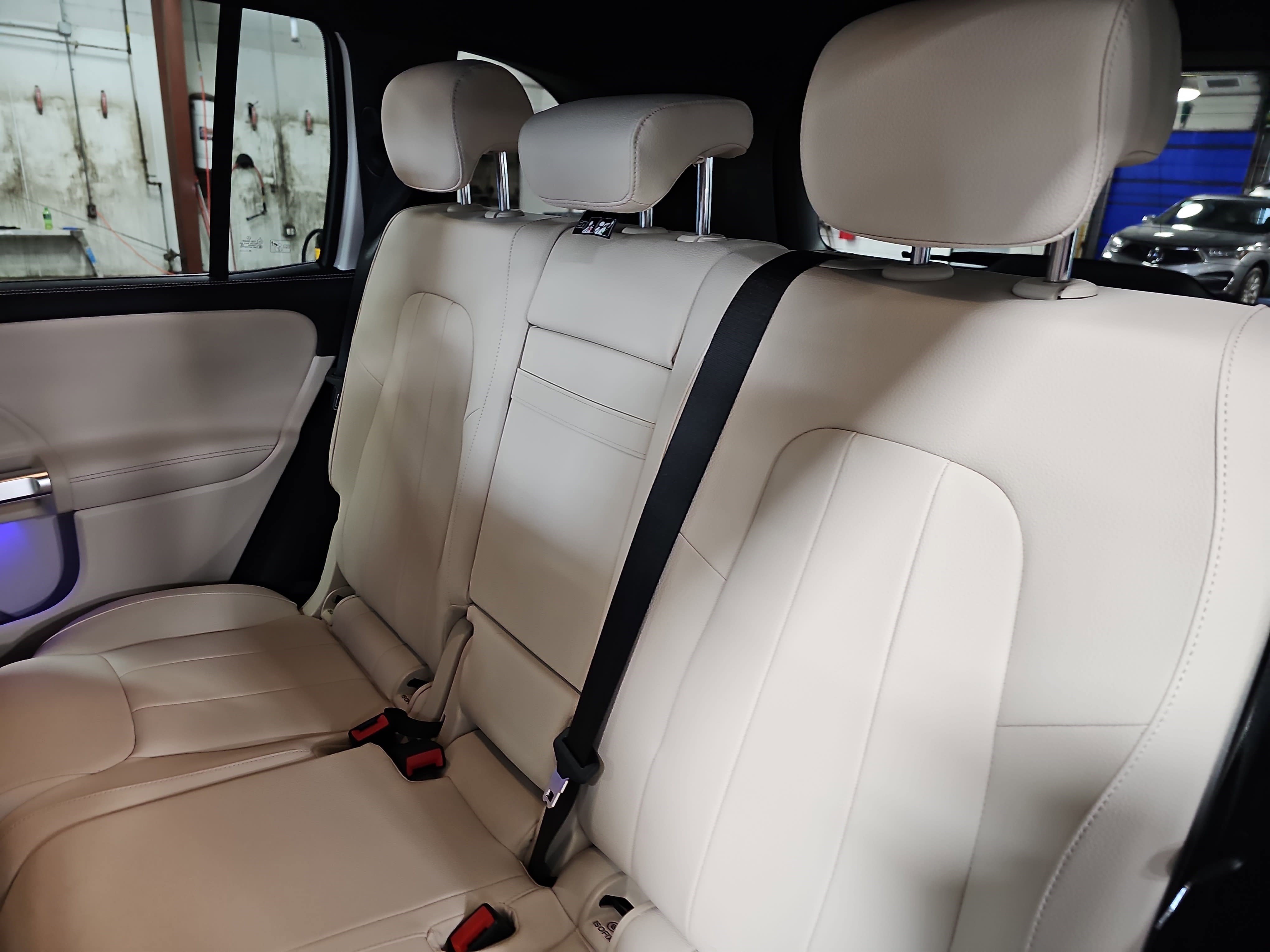 New 2026 Mercedes-Benz GLB 250 image 15