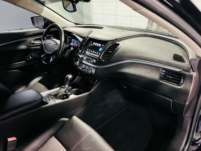 Used 2019 Chevrolet Impala LT w/ LT Convenience Package image 33