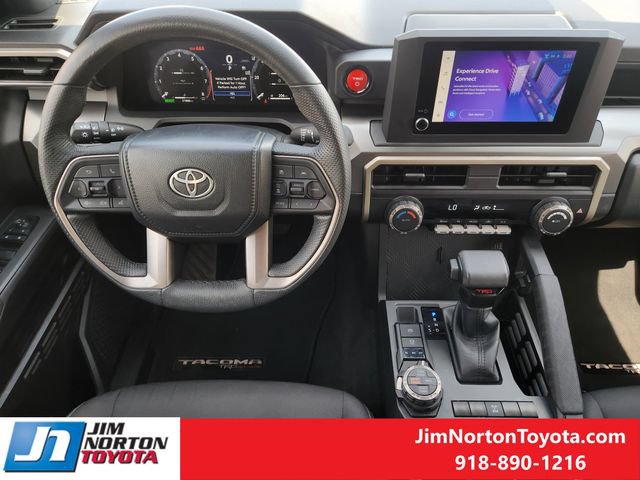 Used 2024 Toyota Tacoma TRD Off-Road AWD/4WD image 27