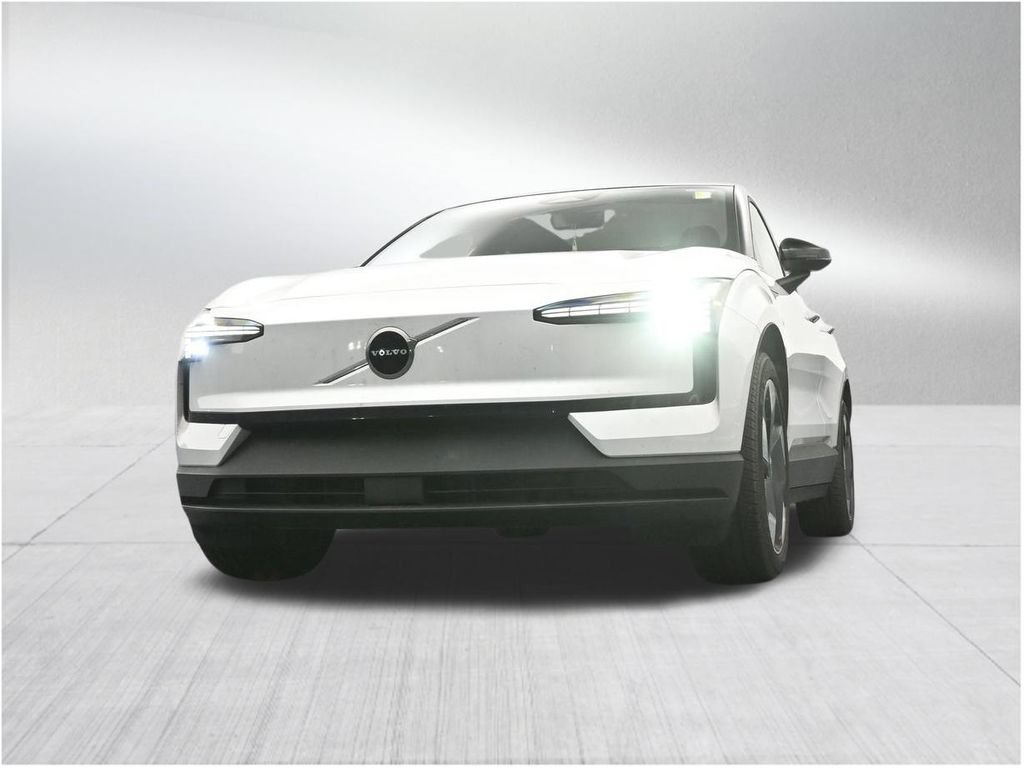 Used 2025 Volvo EX30 Plus AWD/4WD image 29