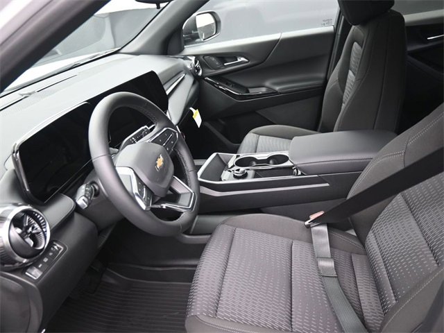 New 2026 Chevrolet Equinox LT w/ LPO, Floor Liner Package image 8