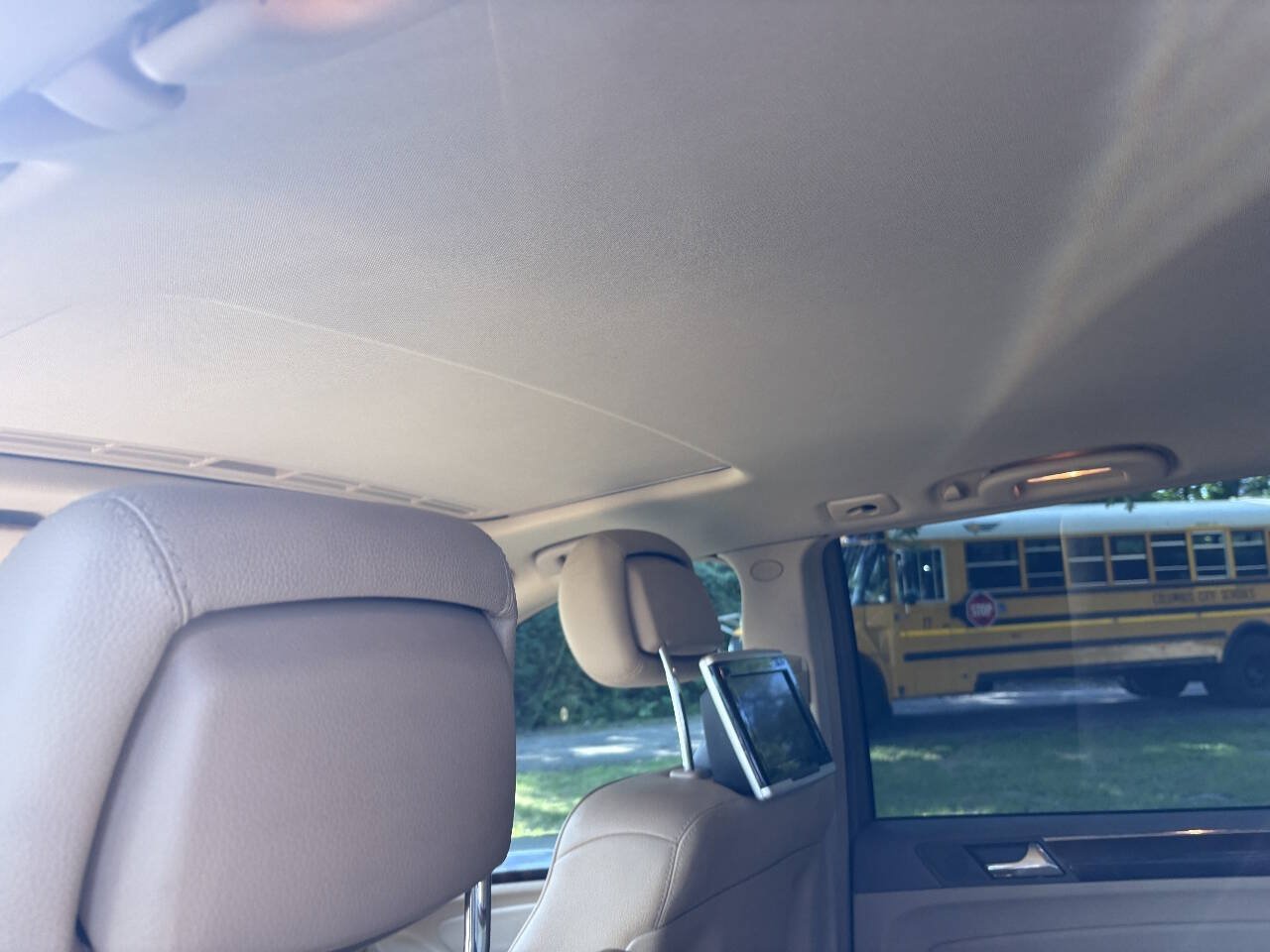 Used 2012 Mercedes-Benz GL 450 4MATIC w/ Premium 1 Pkg image 30