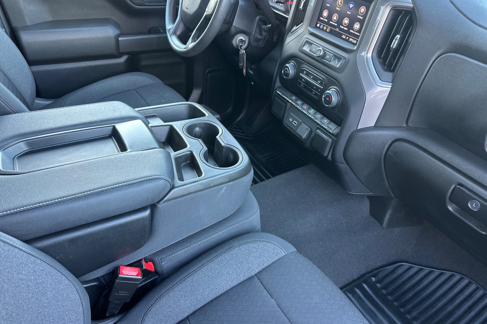 Used 2022 Chevrolet Silverado 1500 Custom w/ LPO, Dark Essentials Package RWD image 19