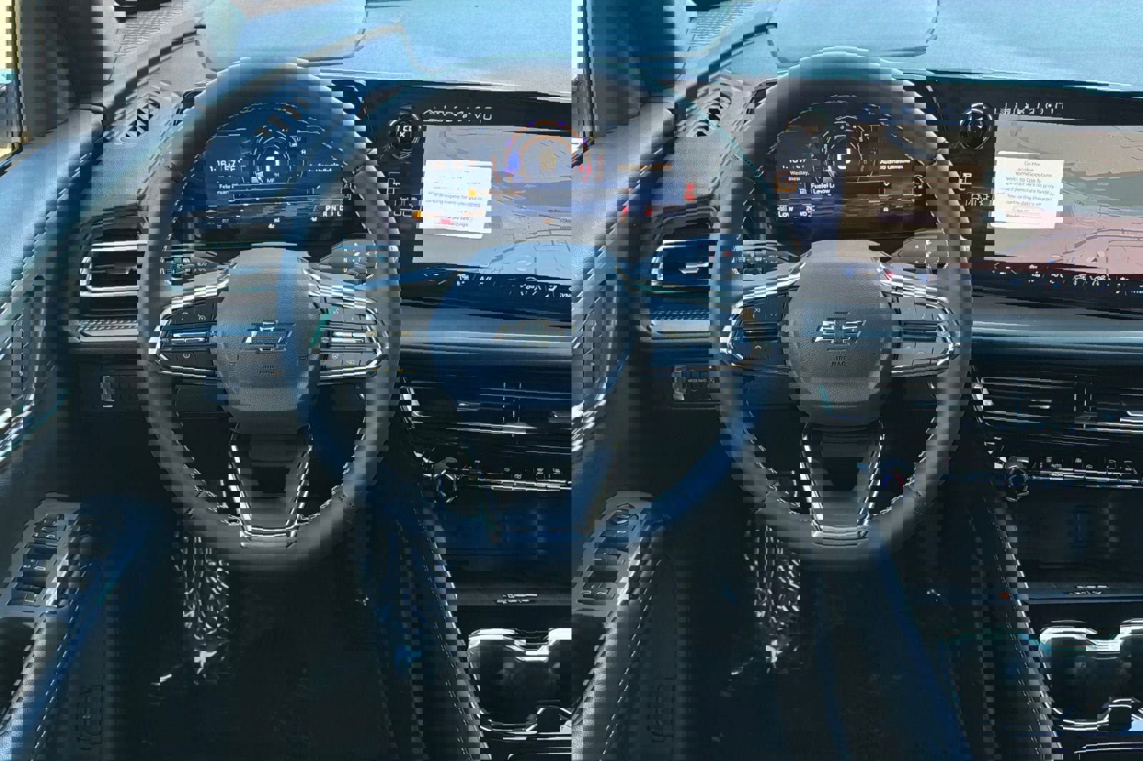 New 2026 Chevrolet Traverse LT w/ Midnight/Sport Edition image 12