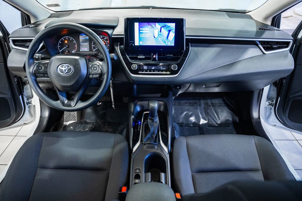 Used 2024 Toyota Corolla LE image 16