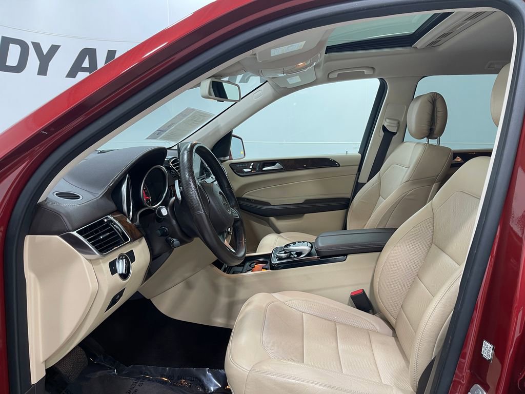 Used 2017 Mercedes-Benz GLS 450 4MATIC image 14