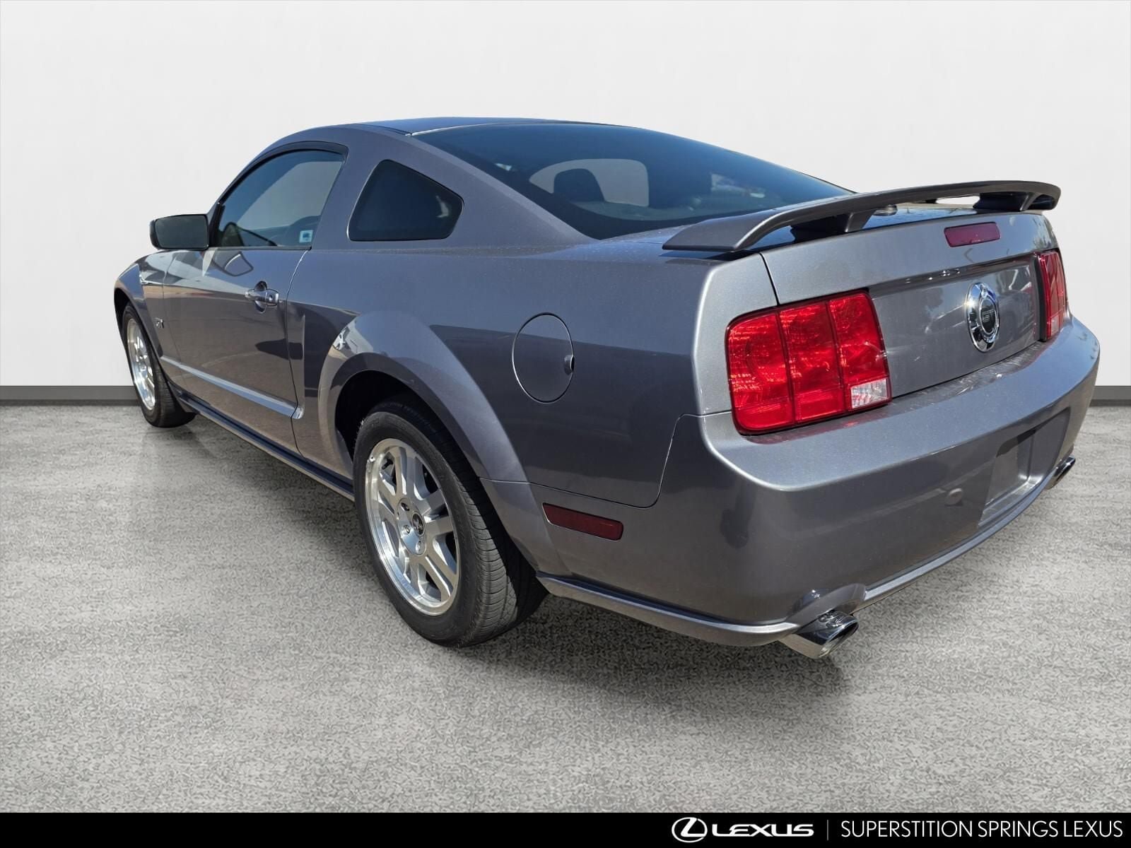 Used 2007 Ford Mustang GT Premium RWD image 4