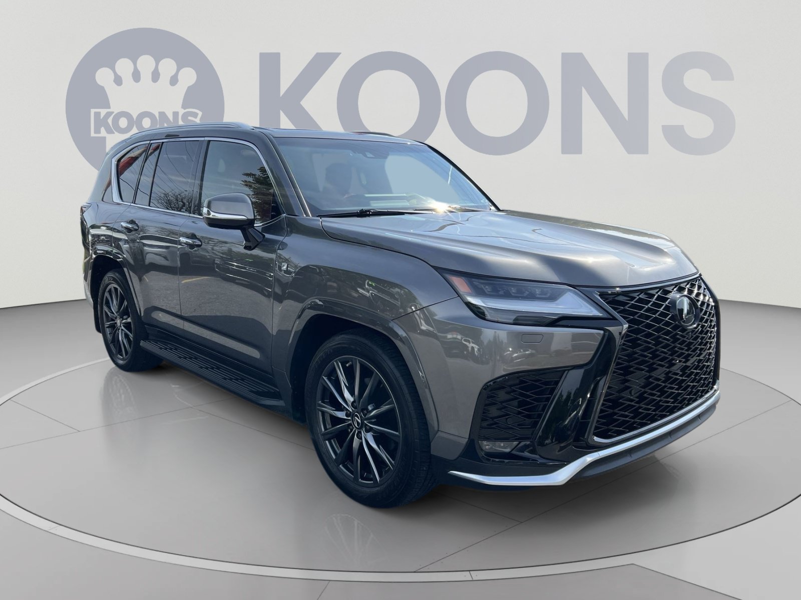 Used 2023 Lexus LX 600 F Sport w/ Accessory Package (Z1) AWD/4WD image 10