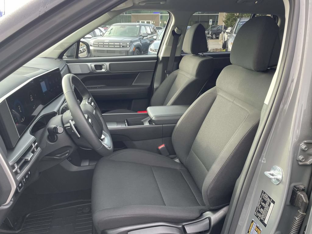 Certified 2026 Hyundai Santa Fe SE AWD/4WD image 8