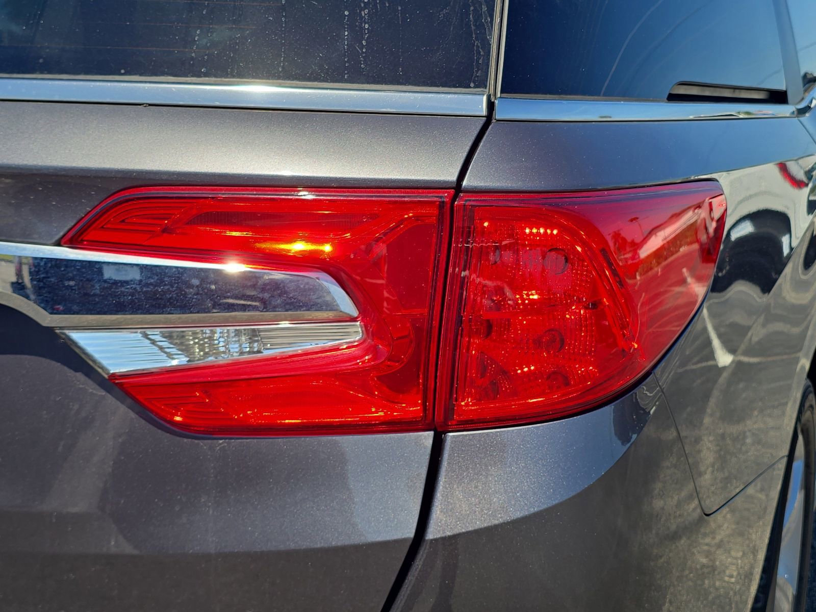 Used 2020 Honda Odyssey EX image 8