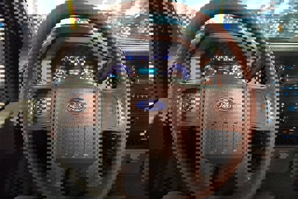 Used 2011 Ford F450 XL w/ Trailer Tow Pkg image 12