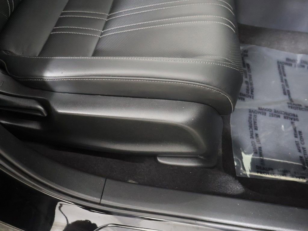 Used 2024 Honda HR-V EX-L image 31