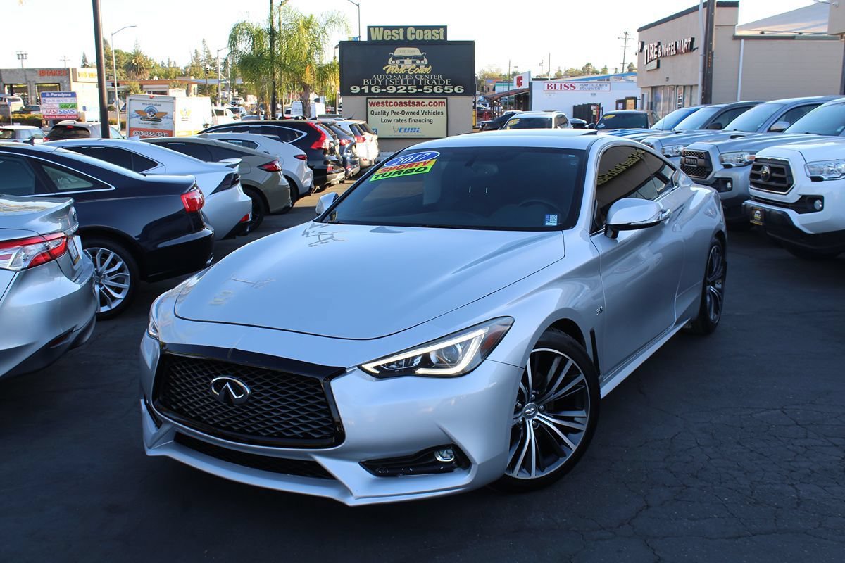 Used 2017 INFINITI Q60 3.0t w/ Premium Plus Package 3.0T RWD image 35