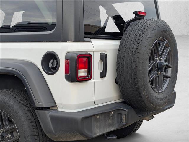 Used 2024 Jeep Wrangler Sport S image 10