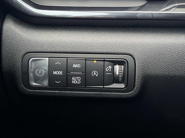 New 2026 GMC Terrain AT4 w/ Convenience Package III image 28