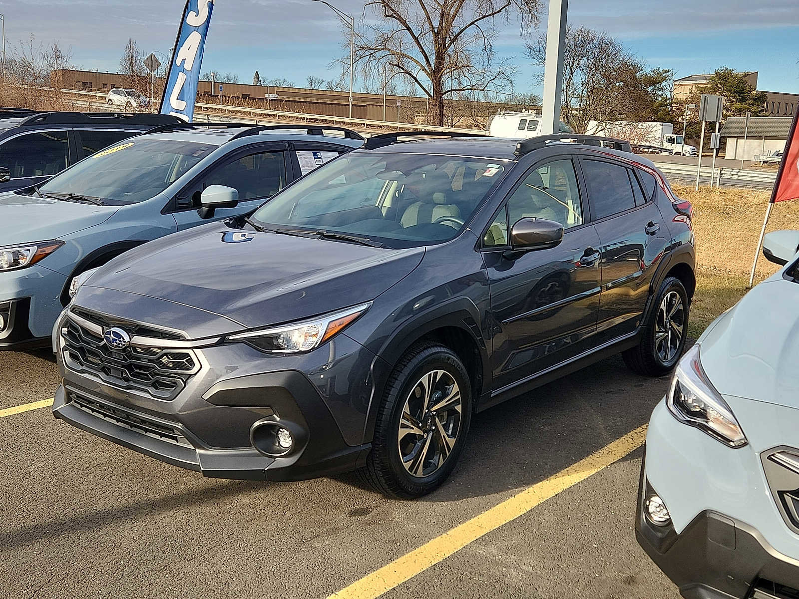 Used 2024 Subaru Crosstrek 2.0i Premium image 3