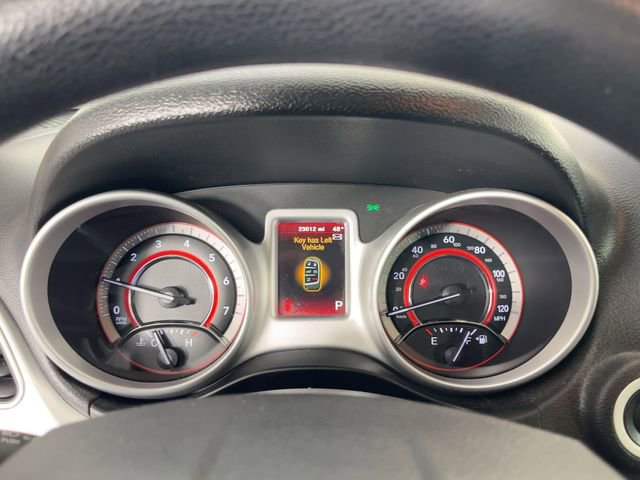 Used 2019 Dodge Journey SE image 16