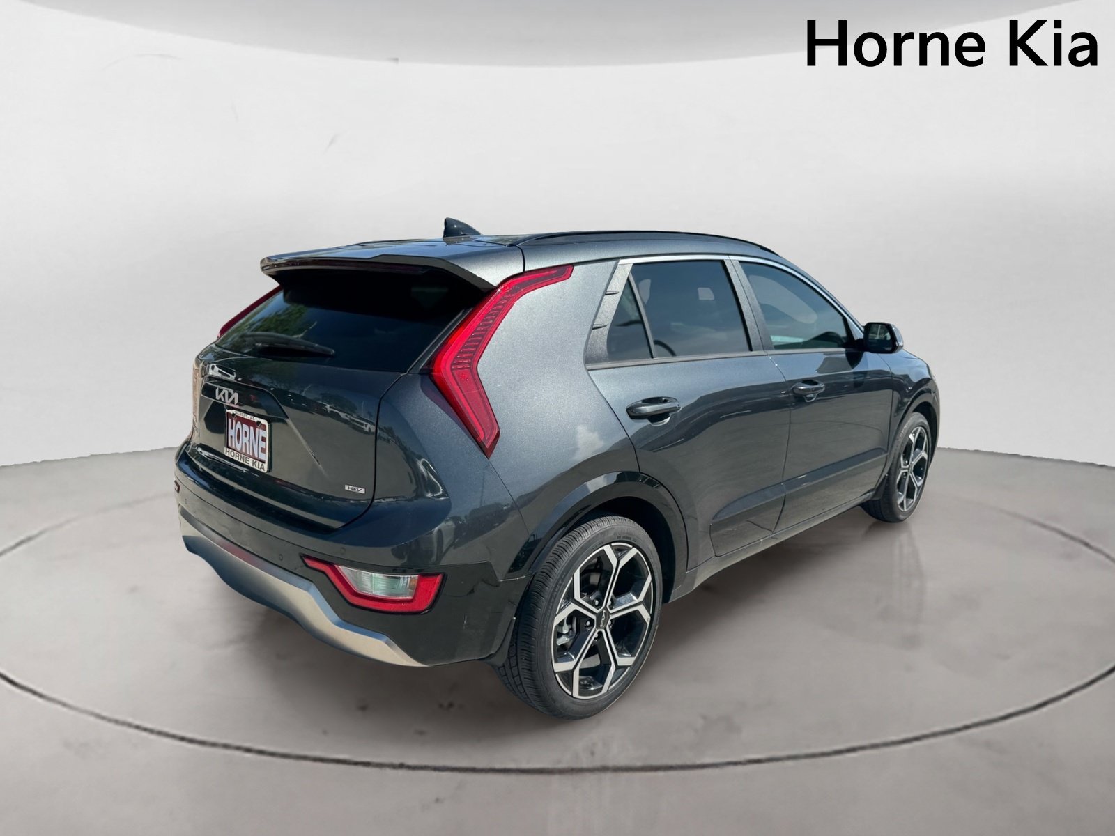 Certified 2024 Kia Niro EX Touring FWD image 4
