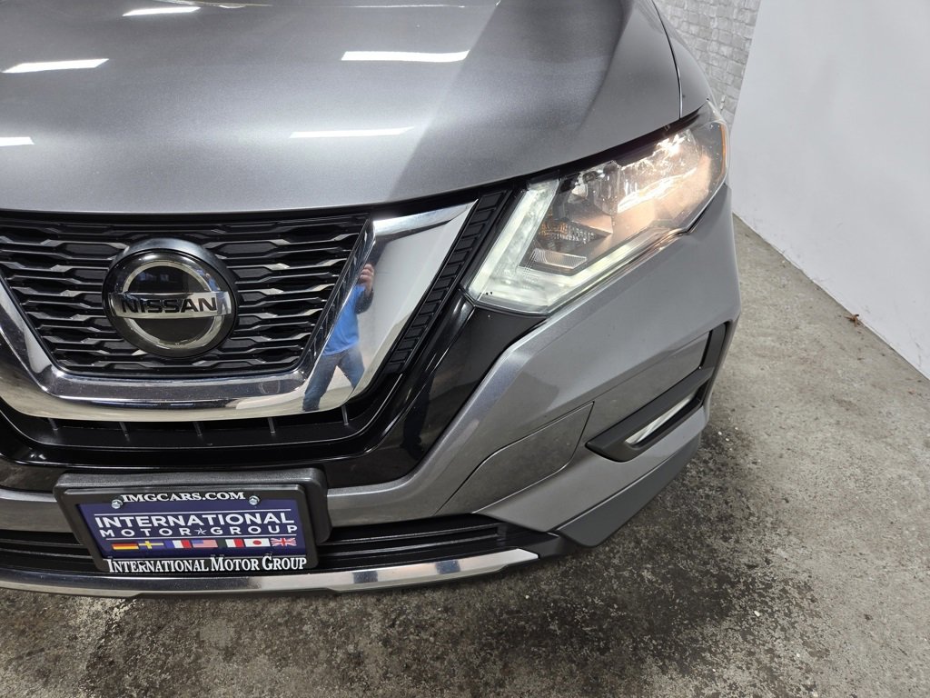 Used 2020 Nissan Rogue SL image 6