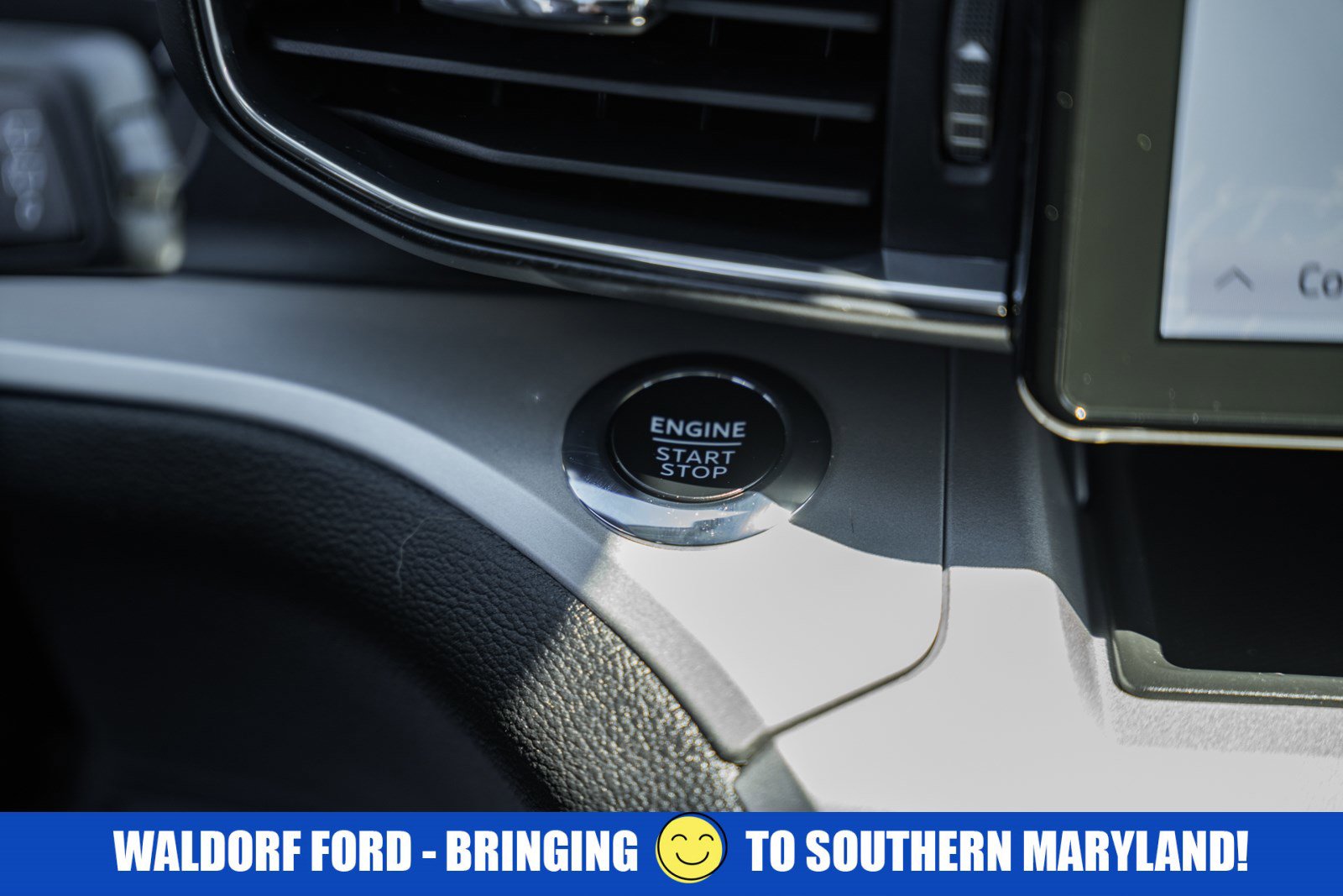 Used 2023 Ford Explorer XLT w/ Equipment Group 202A image 50