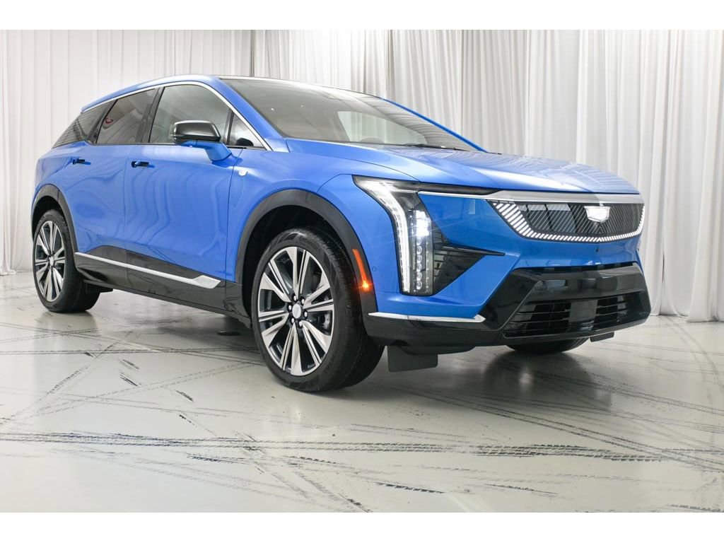 New 2026 Cadillac Optiq Luxury 2 image 2