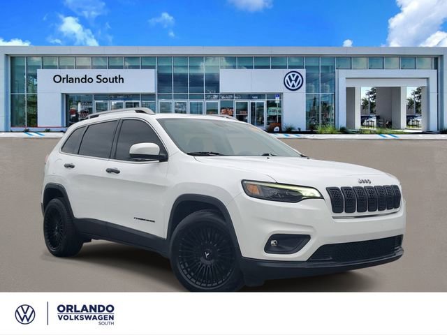 Used 2019 Jeep Cherokee Latitude Plus image 1