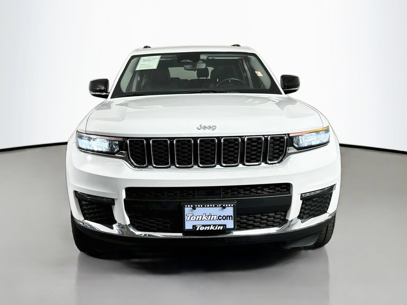 Used 2022 Jeep Grand Cherokee L Limited w/ Trailer Tow Group (B) AWD/4WD image 2
