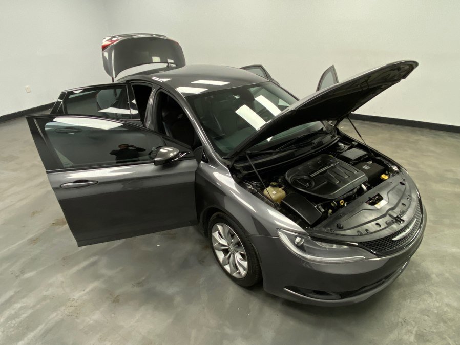 Used 2016 Chrysler 200 S w/ Comfort Group image 51