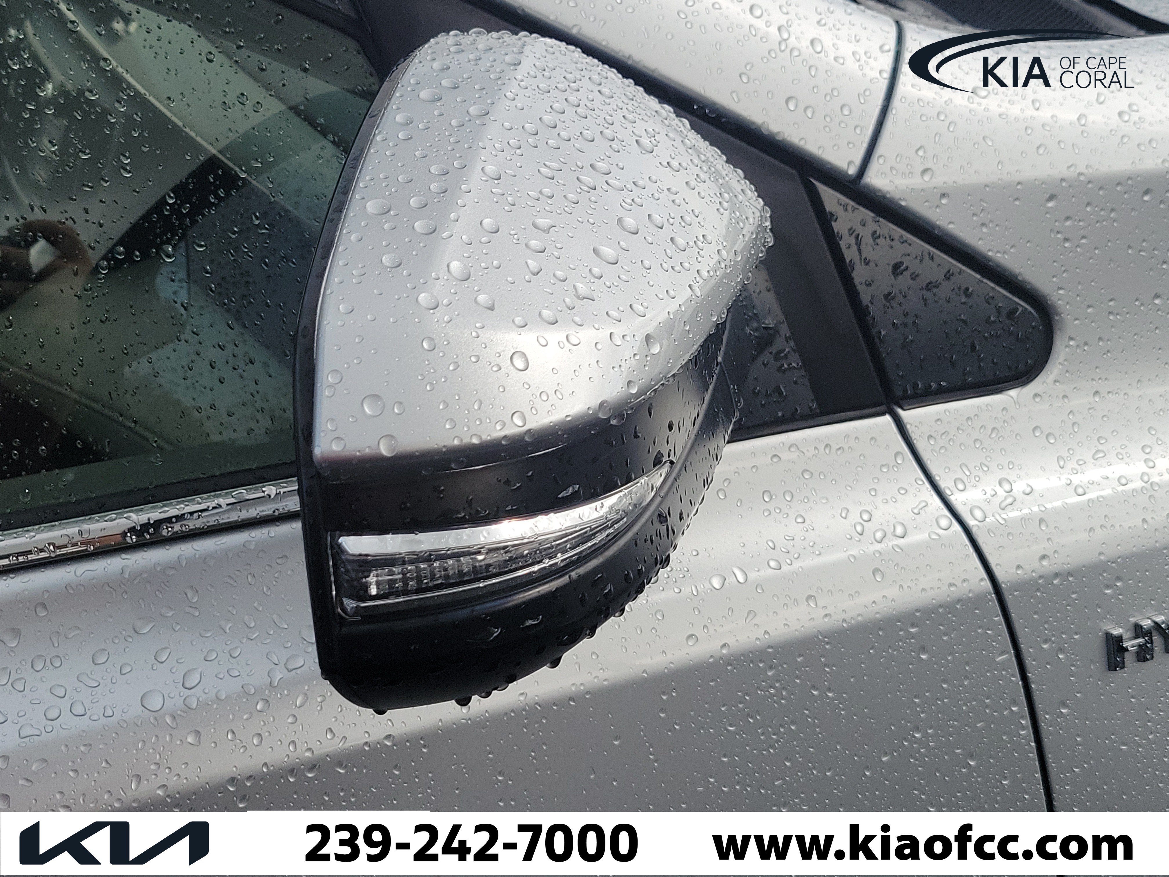 Used 2016 Toyota RAV4 XLE AWD/4WD image 8