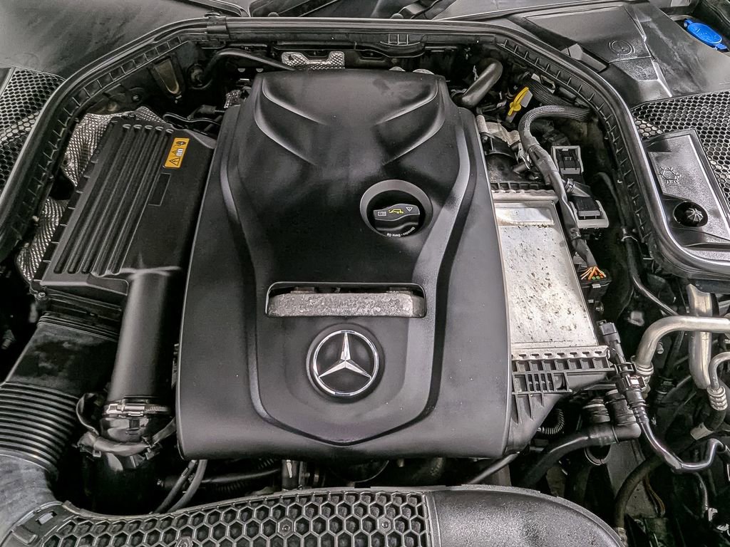 Used 2018 Mercedes-Benz C 300 4MATIC Sedan image 43