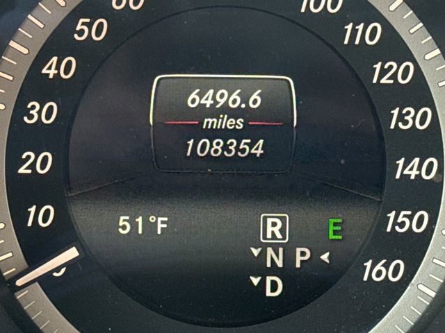 Used 2016 Mercedes-Benz E 350 4MATIC Sedan image 24