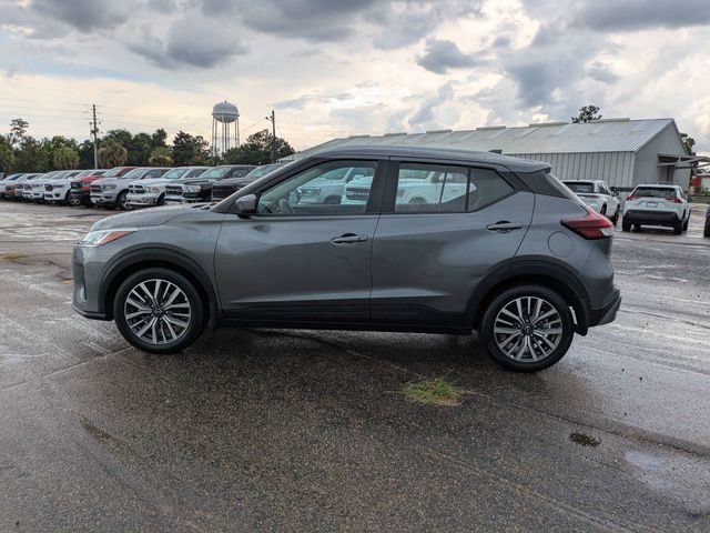 Used 2023 Nissan Kicks SV FWD image 7