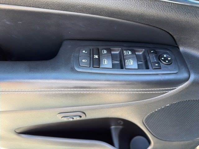 Used 2014 Jeep Grand Cherokee Limited AWD/4WD image 12