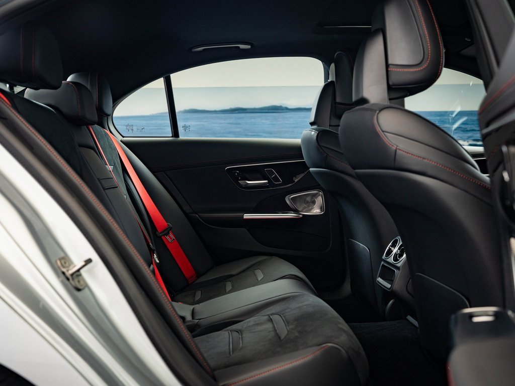 Certified 2024 Mercedes-Benz C 43 AMG 4MATIC Sedan image 34