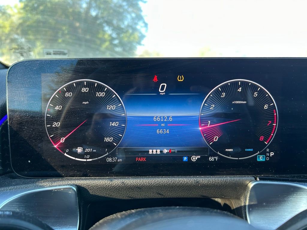 Used 2024 Mercedes-Benz GLB 250 image 23