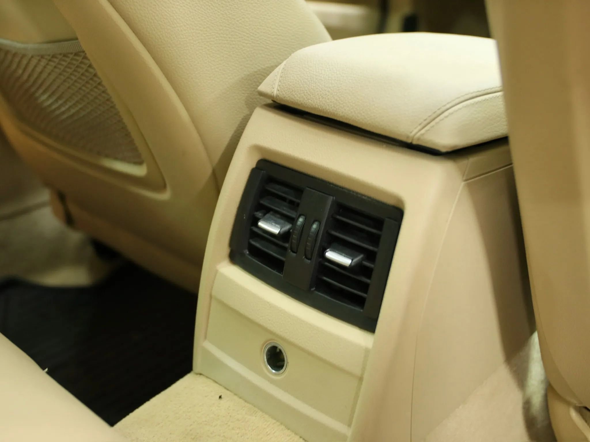 Used 2012 BMW 328i Sedan image 29