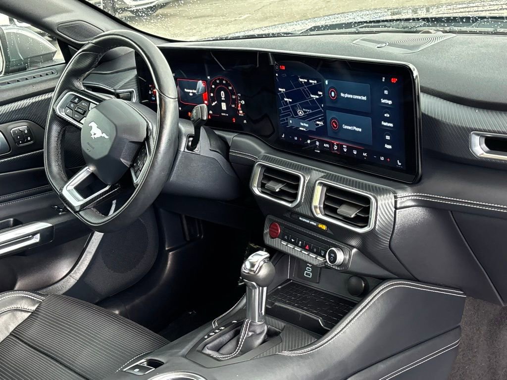 Used 2024 Ford Mustang Premium image 25