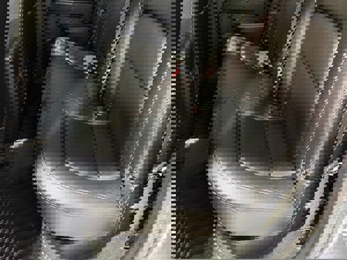 Used 2018 GMC Canyon SLT w/ Driver Alert Package image 25