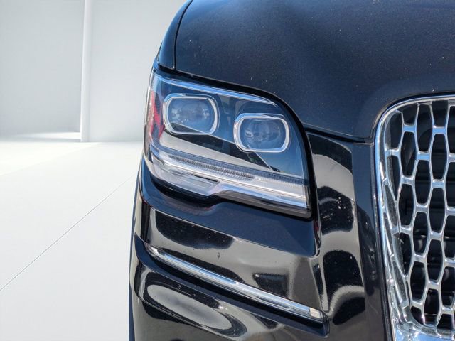 Used 2023 Lincoln Navigator L Reserve image 8