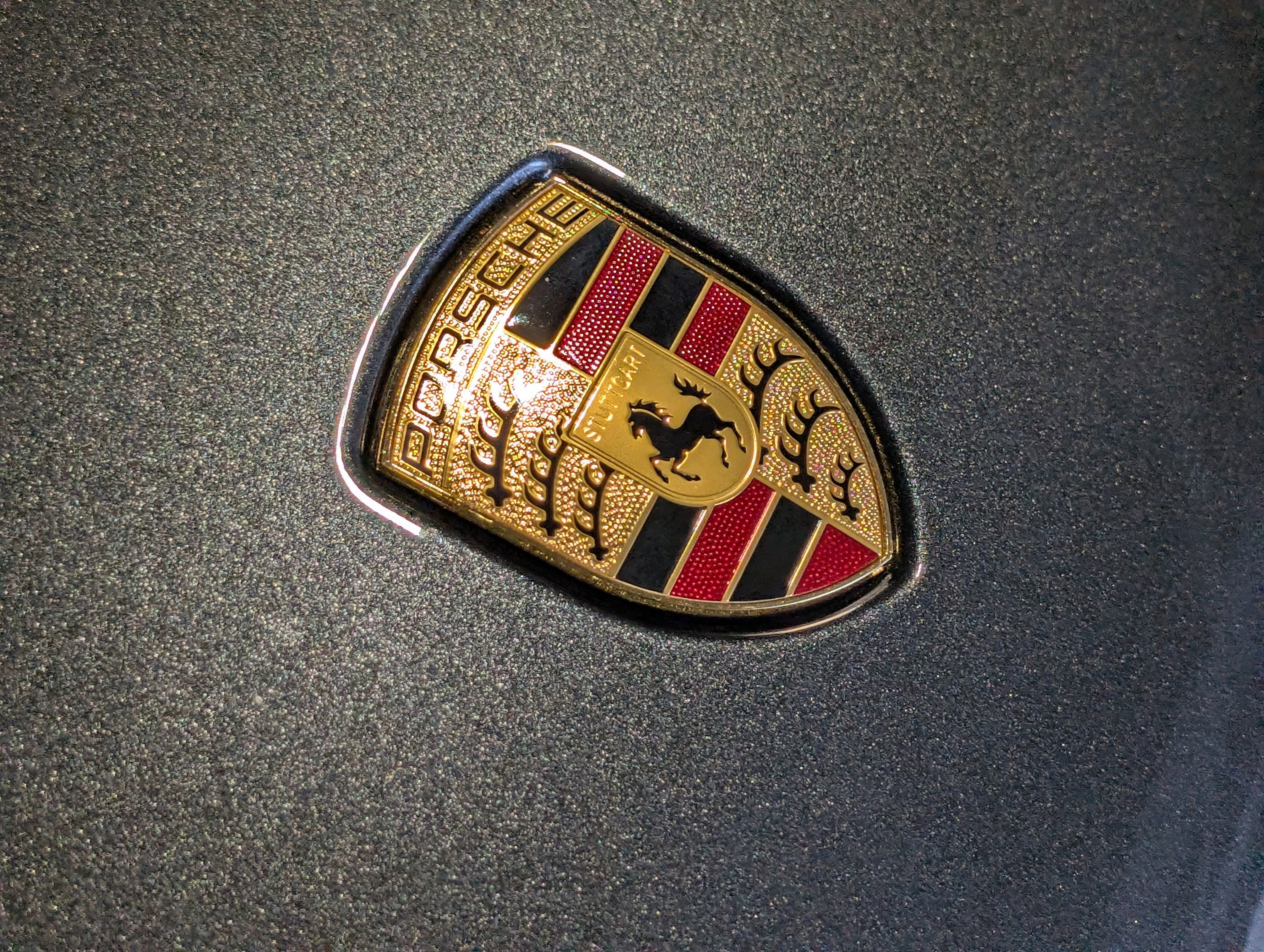 Certified 2025 Porsche Macan image 16