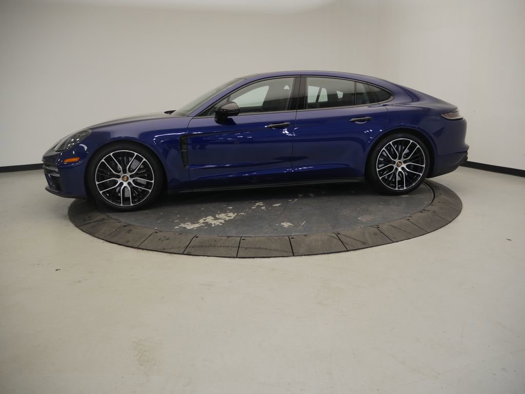 Certified 2022 Porsche Panamera Turbo S image 2