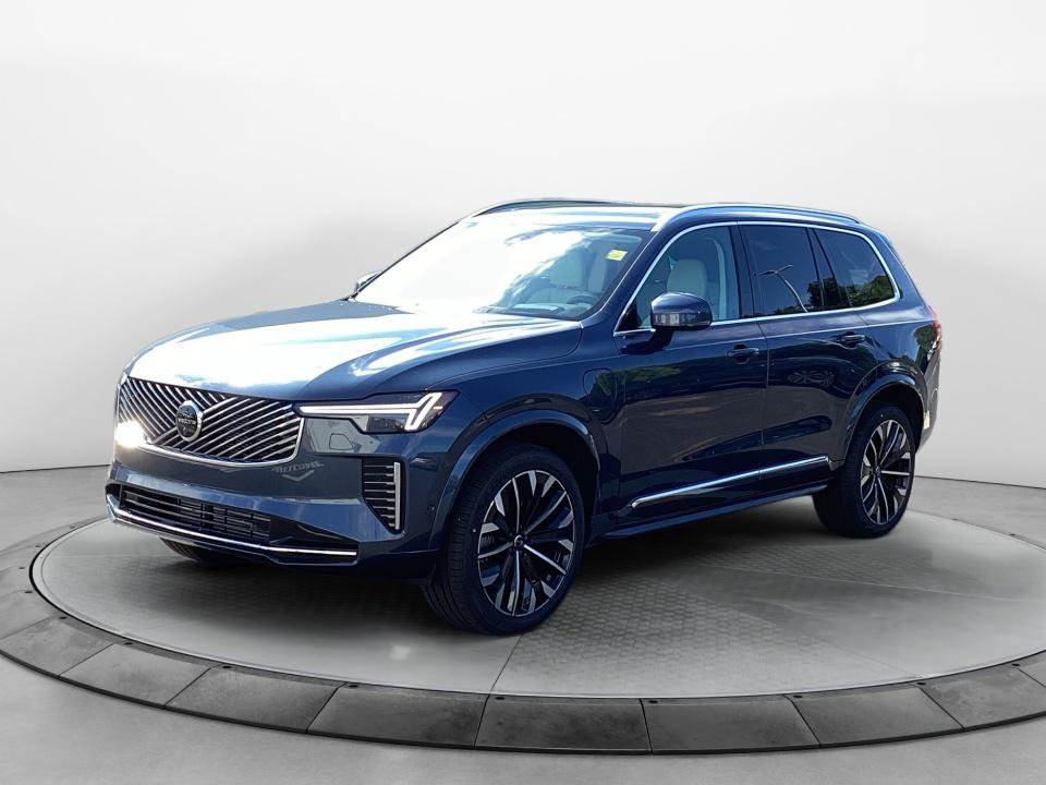 New 2026 Volvo XC90 T8 Ultra w/ Protection Package Premier AWD/4WD image 3