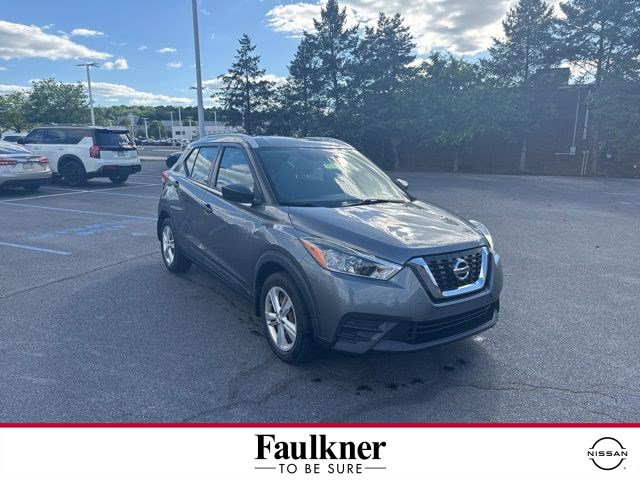 Certified 2019 Nissan Kicks S